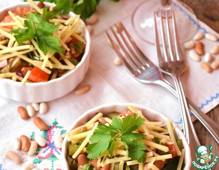 Рецепт: Салат с фасолью Ужин на даче