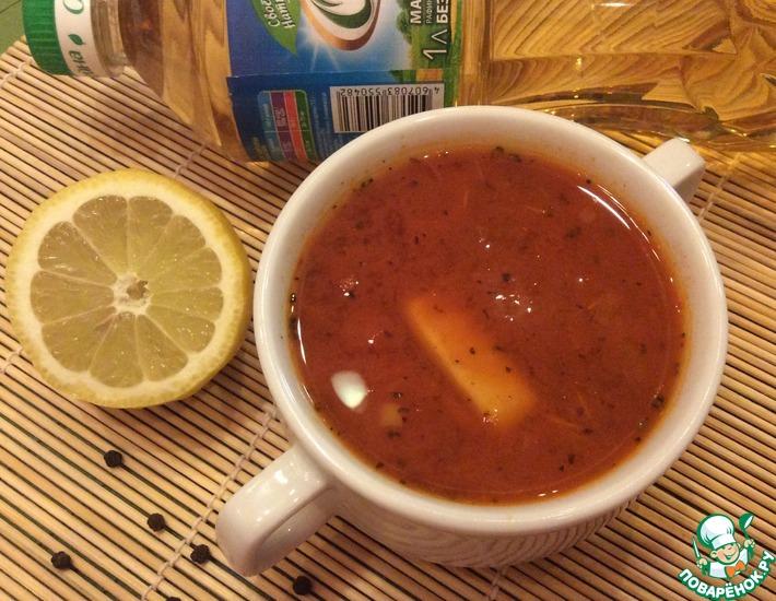 Рецепт: Томатный суп с морепродуктами Кальмар