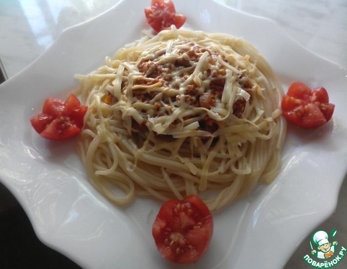 Рецепт: Спагетти с мясным соусом и овощами
