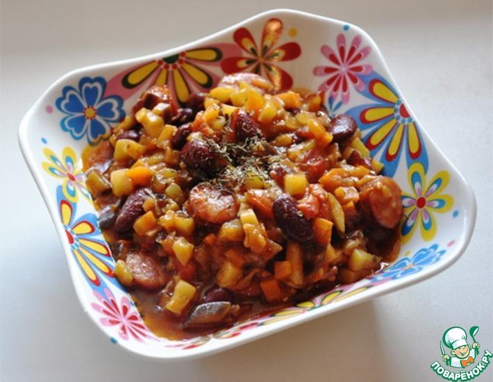 Рецепт: Овощное рагу с фасолью и колбасками