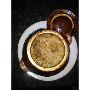 Перловка с грибами в горшочках
