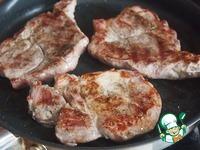 Мясо с гарниром из черри и горошка ингредиенты