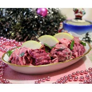 Салат из скумбрии В розовом