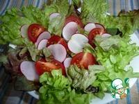 Зеленый салат с колбасой ингредиенты