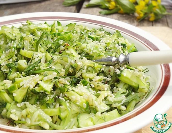 Рецепт: Огуречный салат с чукой и рисом