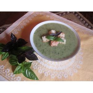 Суп из цуккини с базиликом