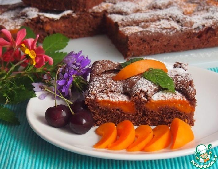 Рецепт: Шоколадный абрикосовый пирог