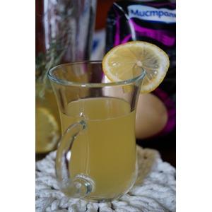 Лимонад с розмарином и имбирем