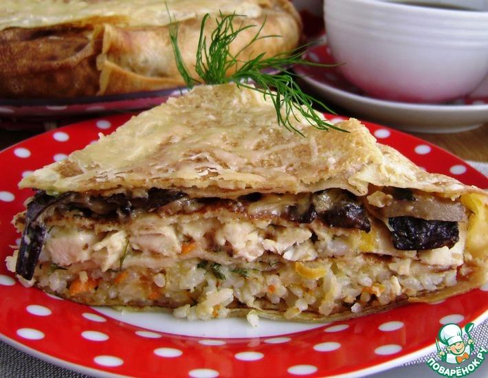 Рецепт: Блинный пирог с курицей и грибами