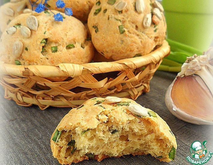 Рецепт: Сырное печенье с зеленым луком