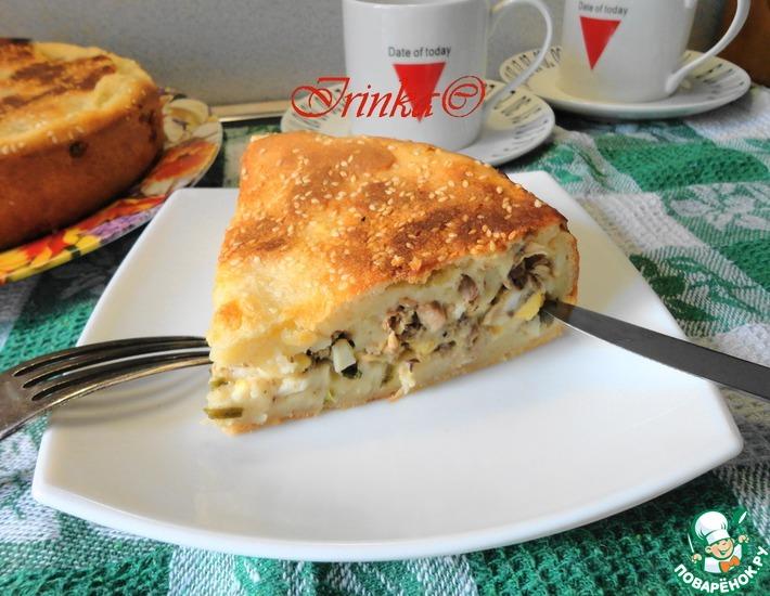 Рецепт: Пирог Весенний с сайрой, яйцами и луком