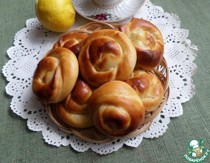 Рецепт: Йогуртовые булочки с лимонной начинкой