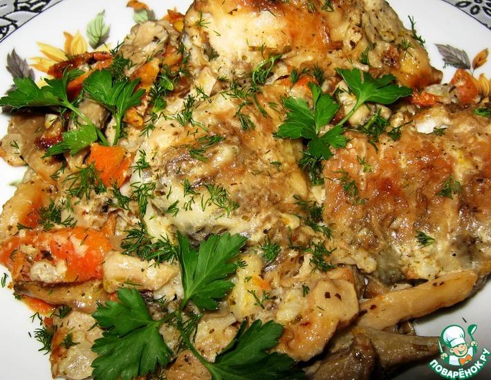 Рецепт: Рыба с грибами в сметанном соусе