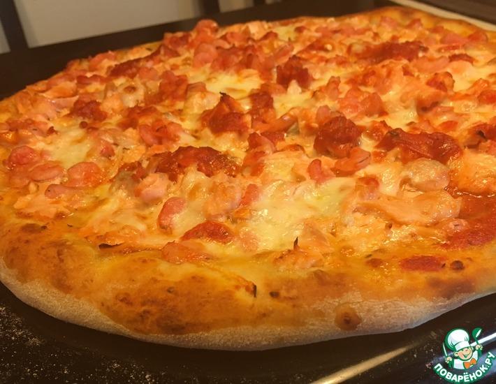 Рецепт: Пицца с лососем, креветками и сыром
