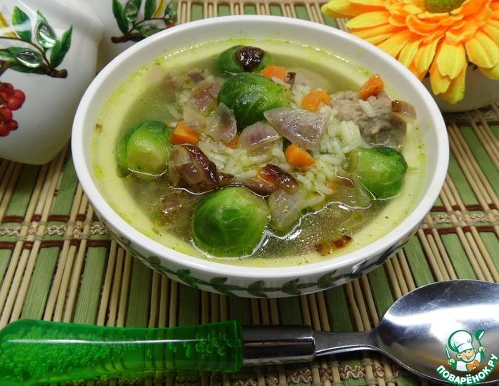 Рецепт: Рисово-овощной суп с фрикадельками