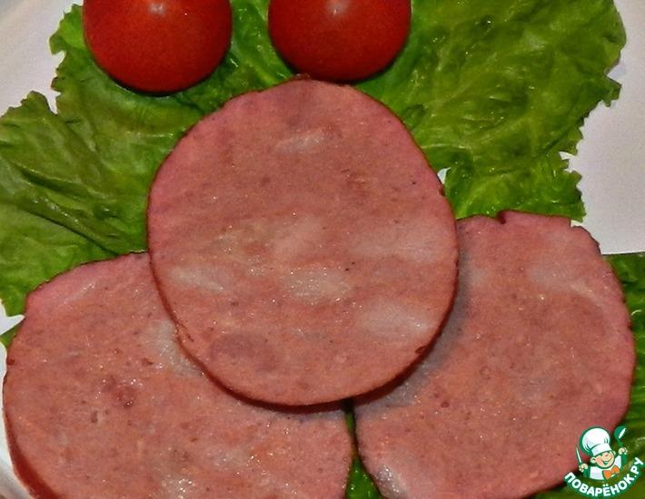 Рецепт: Домашняя вареная колбаса из свинины