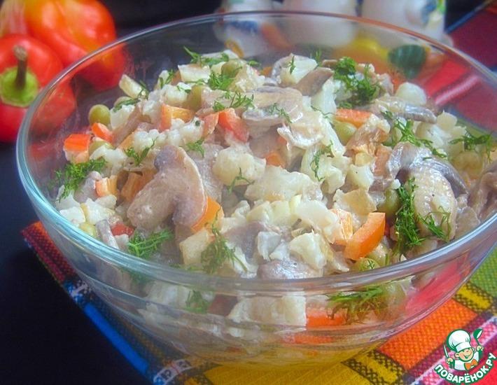 Рецепт: Грибной салат с цветной капустой