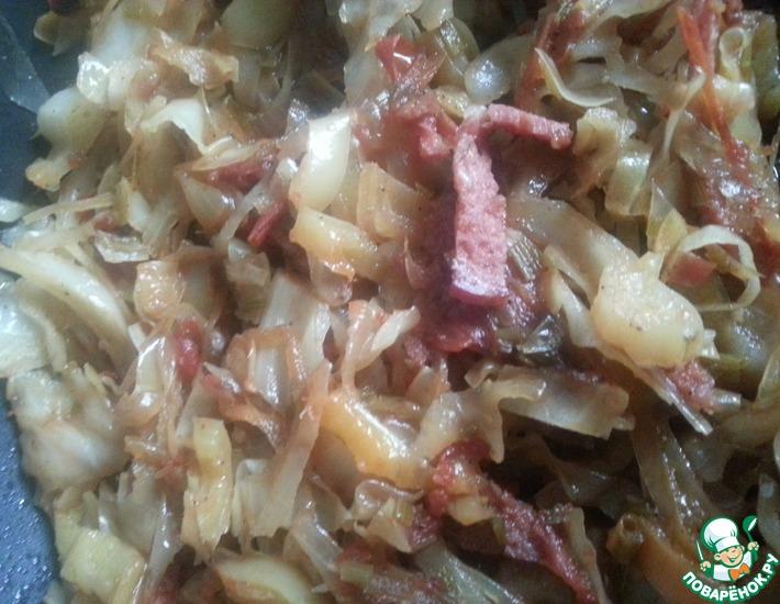Рецепт: Тушеные овощи с копченой колбасой