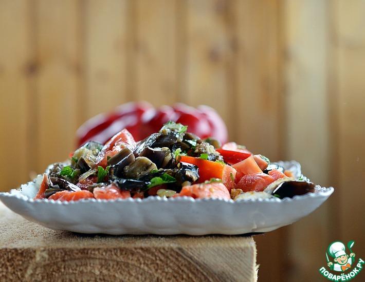 Рецепт: Салат из баклажанов с копченой рыбой