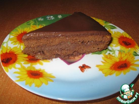 Шоколадно-ореховый торт с мягким кремом