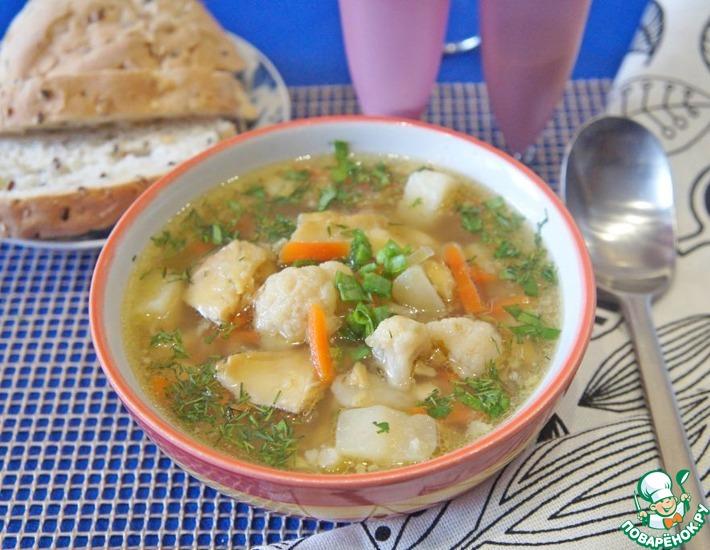 Рецепт: Суп из копченой трески и цветной капусты