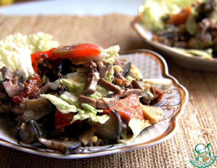 Рецепт: Салат с баклажаном и языком
