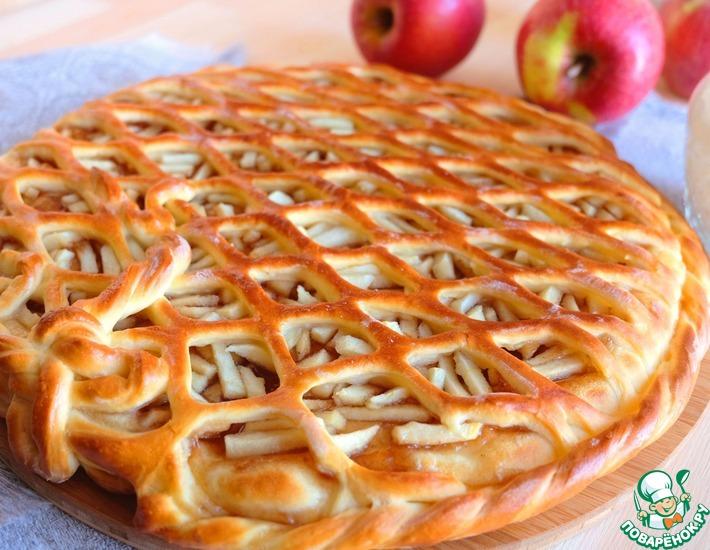 Рецепт: Пирог с яблоками и повидлом