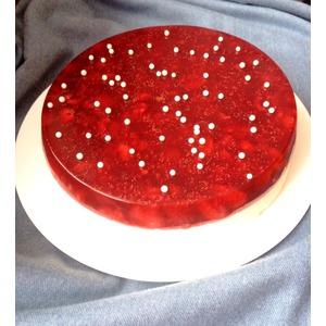 Муссовый торт с клубничным желе