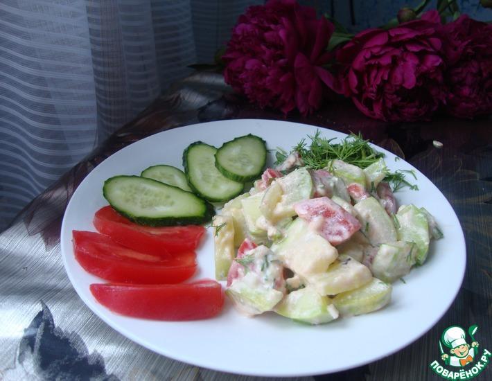 Рецепт: Экспресс салат из кабачков с помидорами