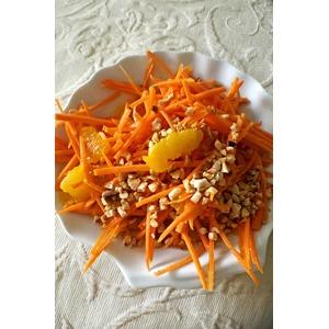 Салат из моркови и апельсина