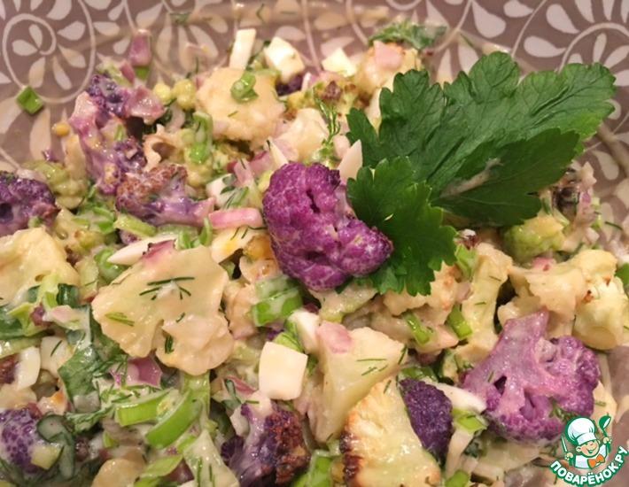 Рецепт: Пикантный салат из печеной капусты