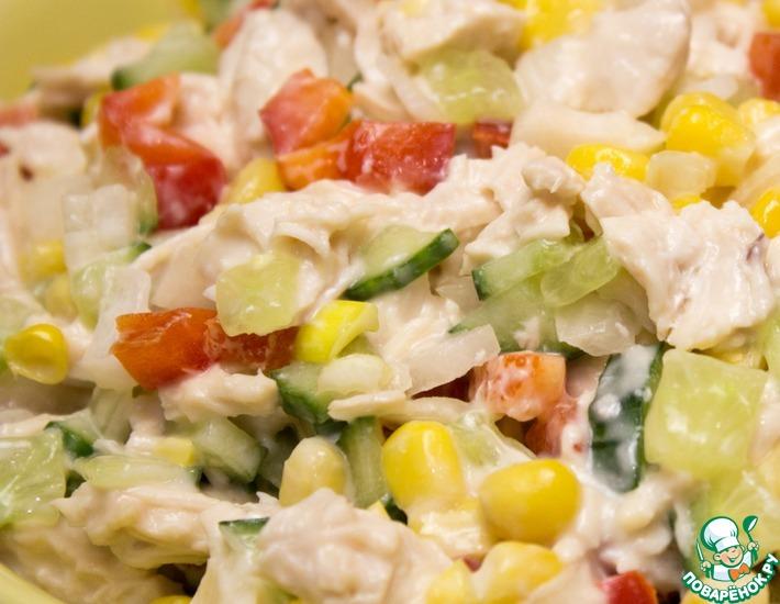 Рецепт: Салат с курицей и овощами «Калейдоскоп»