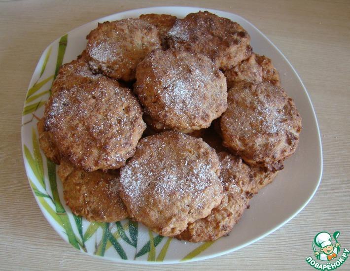 Рецепт: Печенье с хурмой и грецкими орехами