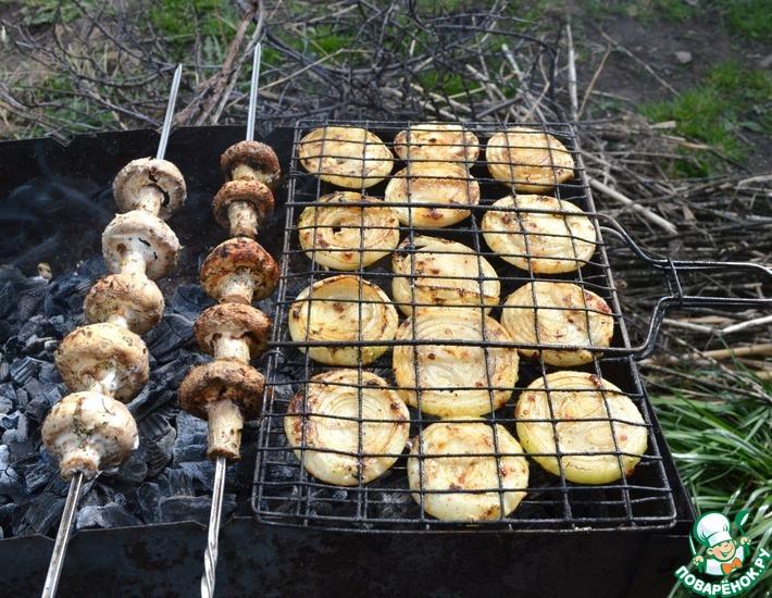 Рецепт: Шампиньоны-гриль в сметане