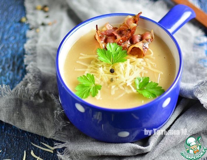 Рецепт: Картофельный суп-пюре с беконом и чесноком