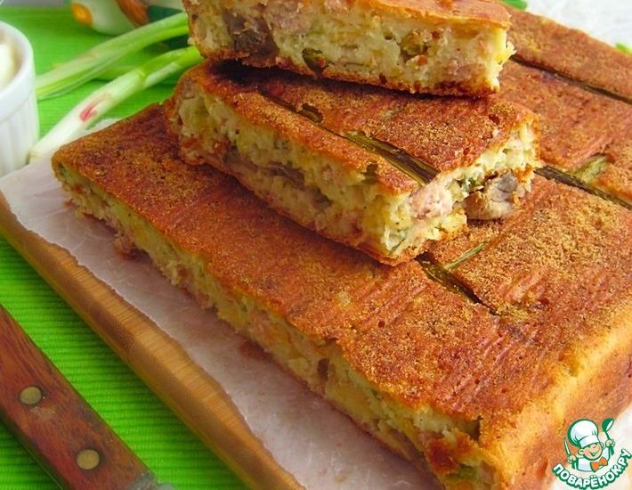 Рецепт: Закусочный пирог с фаршем и шампиньонами