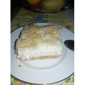 Молочный десерт Карамельный рафаэлло