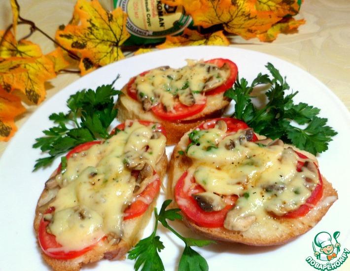 Рецепт: Горячие бутерброды с грибами и помидорами