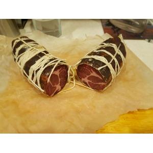 Итальянская колбаса из свиной шеи Коппа