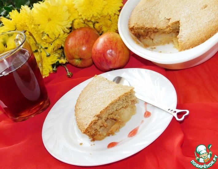 Рецепт: Пирог с яблоками в карамели