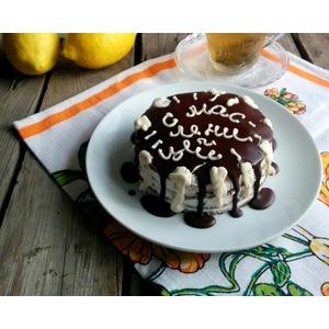 Шоколадно-блинный торт с черносливом и творогом