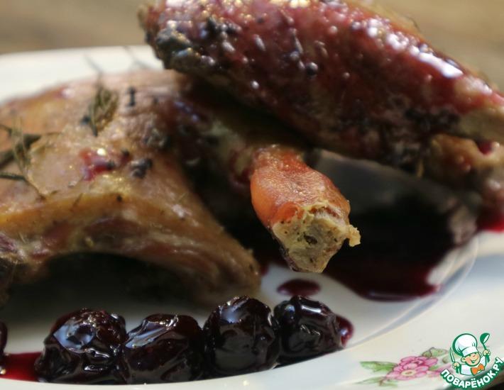 Рецепт: Запеченная утка с вишневым соусом