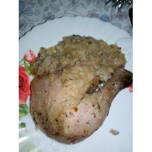 Курица, запеченная с рисом и вином