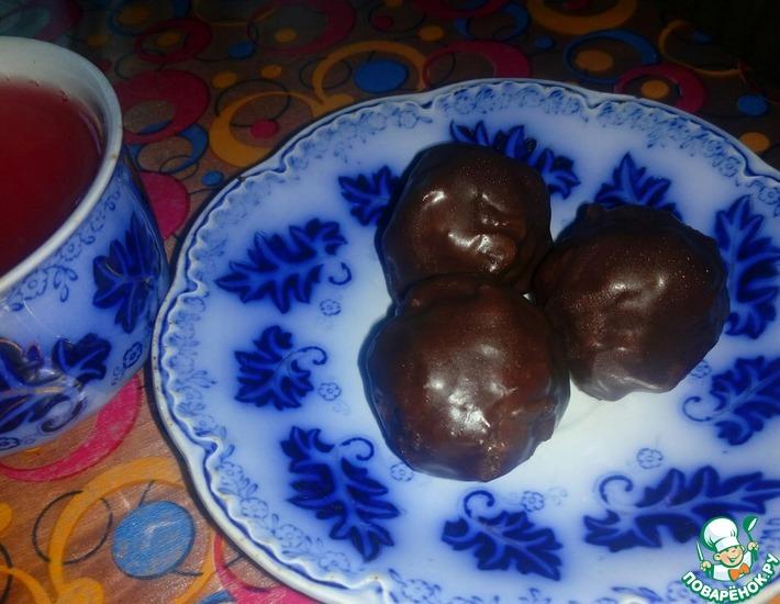 Рецепт: Ореховые конфеты с изюмом в шоколаде