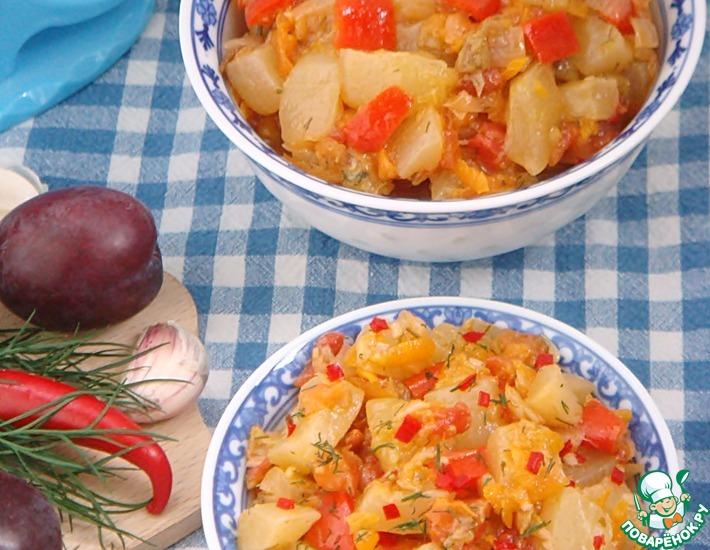 Рецепт: Тушеные кабачки с овощами и сливой