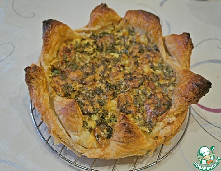 Рецепт: Сытный овощной пирог из слоеного теста