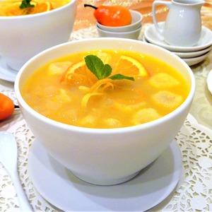 Десертный грушевый суп с клецками