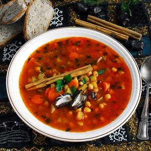 Марокканский суп с финиками