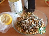 Салат с нутом и солёными грибами ингредиенты