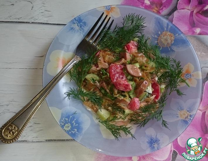 Рецепт: Салат с капустой и сосисками